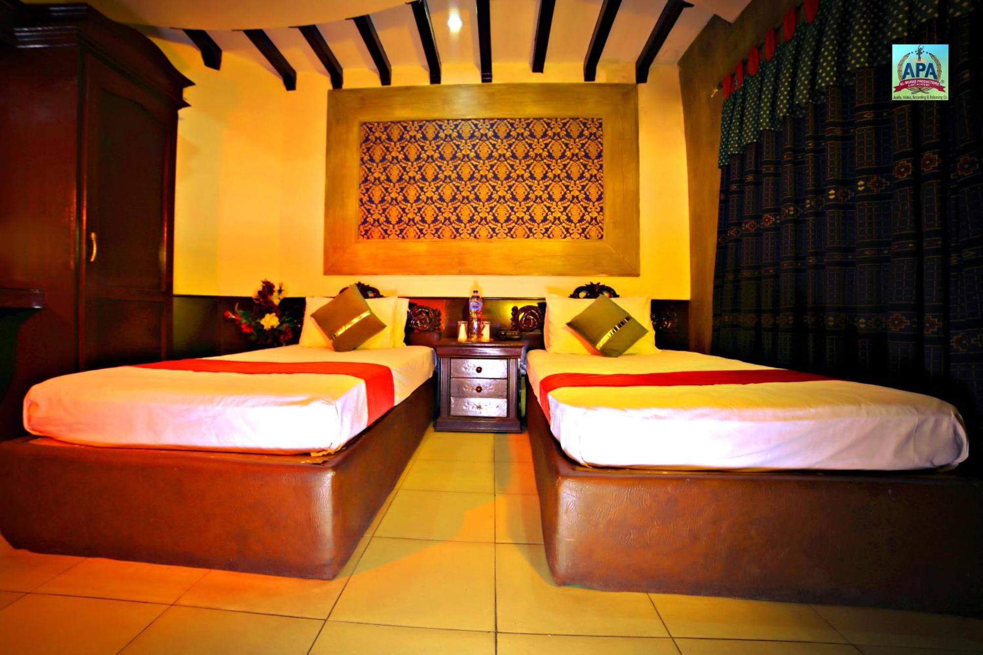 Quick Continental Hotel - Jail Road Лахор Екстер'єр фото