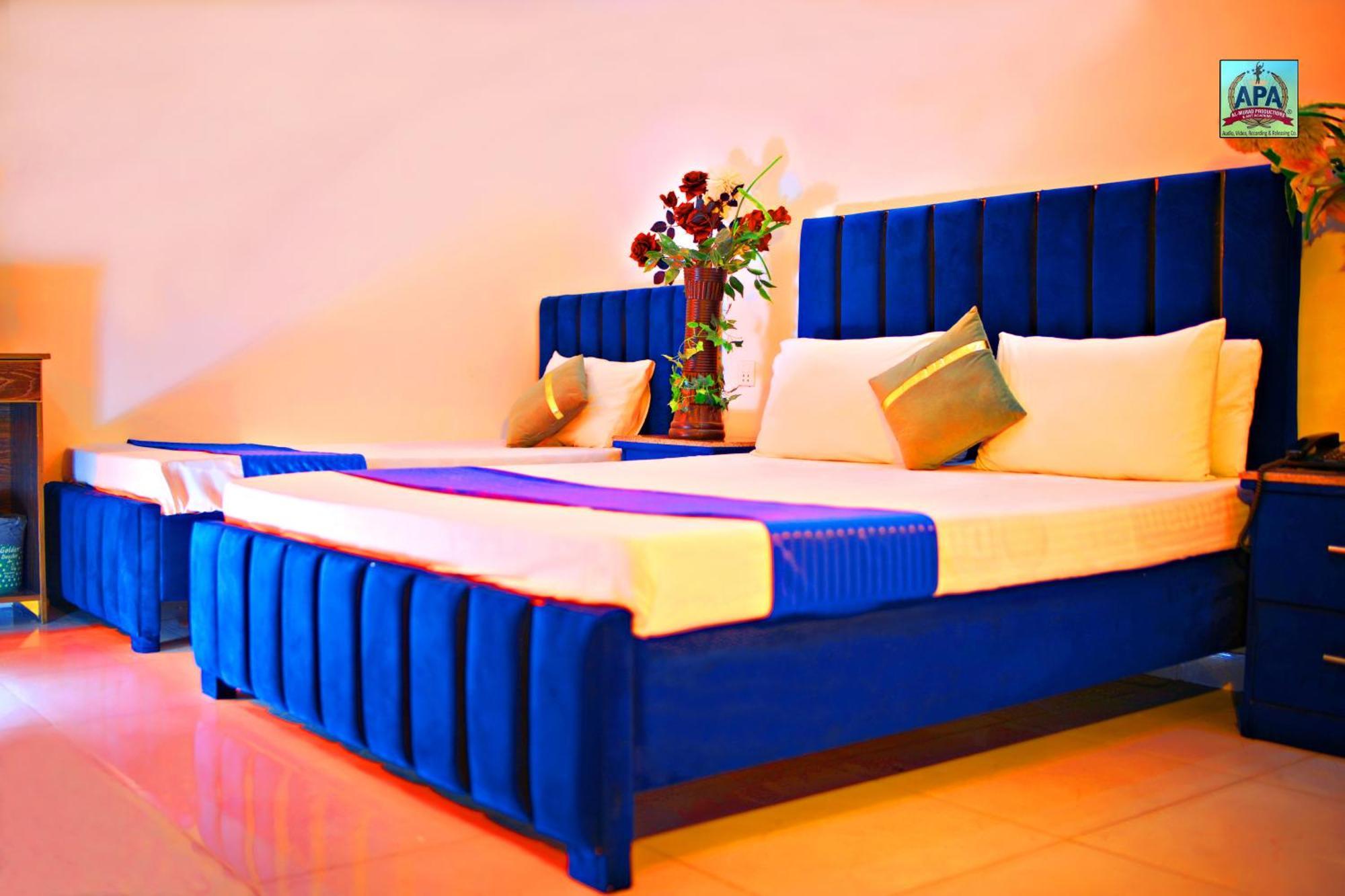 Quick Continental Hotel - Jail Road Лахор Екстер'єр фото