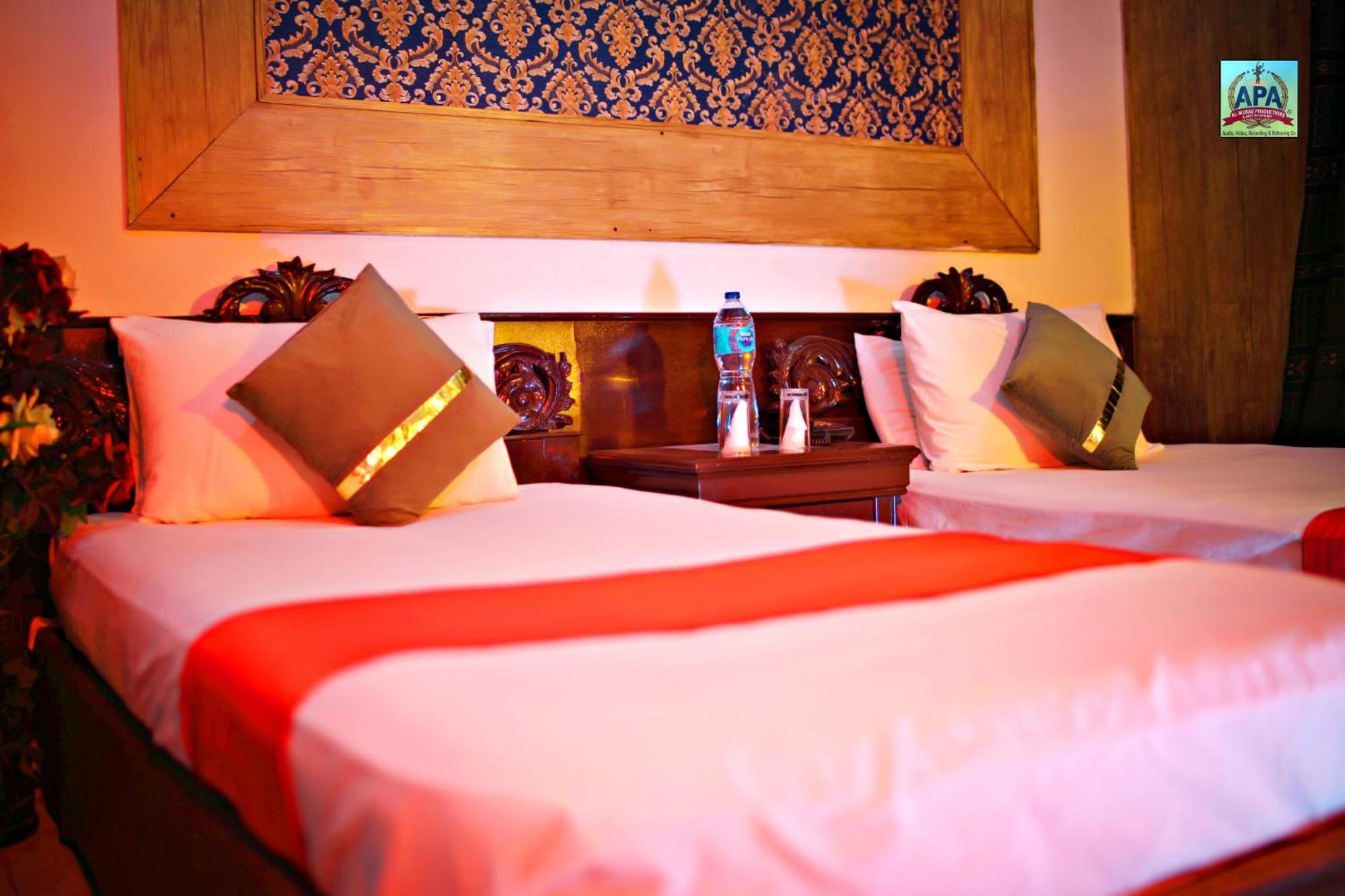 Quick Continental Hotel - Jail Road Лахор Екстер'єр фото